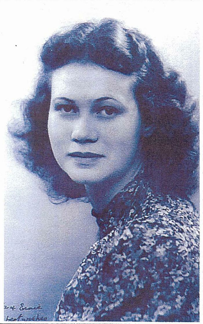 Knitting As Spycraft: The Story of Phyllis Latour&nbsp;Doyle